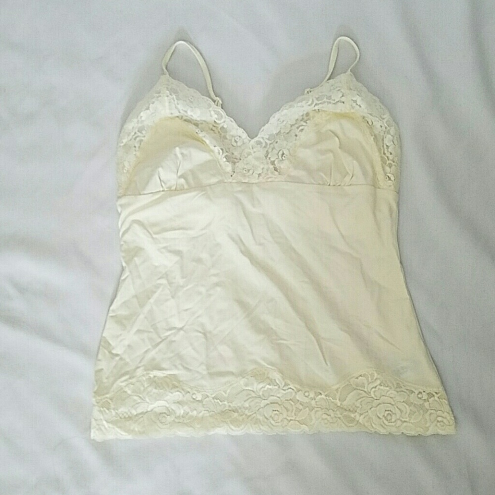Victoria's Secret Bra Lace Camisole Cami Tank